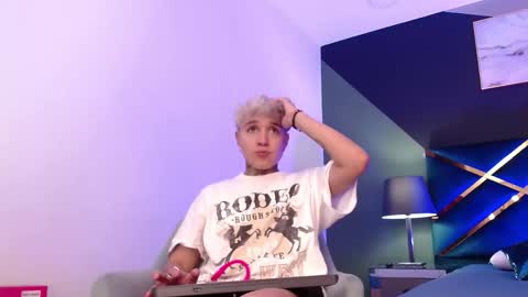 JAX online show from February 18, 3:49 am