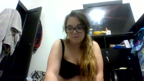 Jazzyrae online show from December 30, 4:53 am