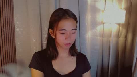 vivian online show from July 22, 2:45 am