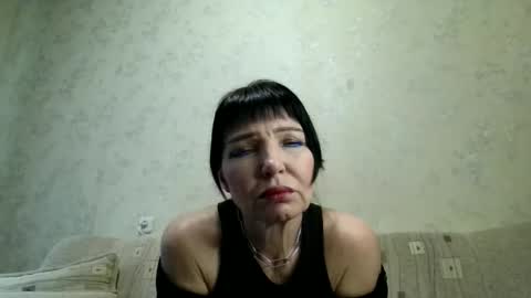 JeaneDavis online show from April 28, 12:42 pm