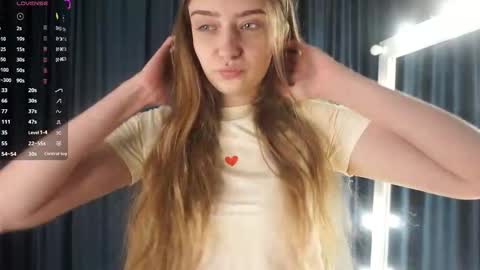 Snapshot of jeanfrancoa chatting on October 19, 5:59 pm Haily online show from October 19, 5:59 pm