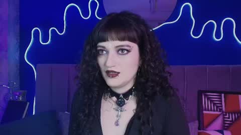 Jean online show from August 3, 7:41 pm