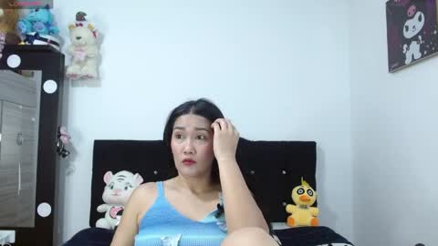 jade online show from May 27, 10:56 am