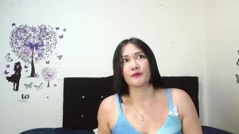 jade online show from December 14, 10:43 am