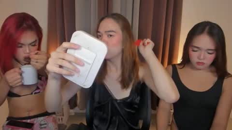 Jelai Greyson online show from February 9, 11:45 am