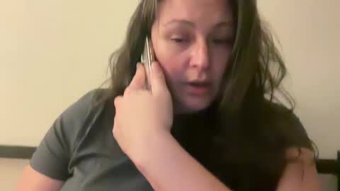 Snapshot of jellybeanin chatting on January 26, 9:19 am Jelli online show from January 26, 9:19 am