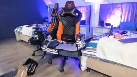 jenifer_cruz online show from July 10, 7:42 am