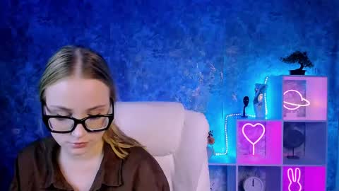 Jenny online show from May 15, 4:32 pm