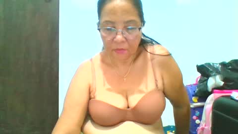 jenky0416 online show from July 15, 6:18 am