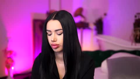 Snapshot of jenna_day chatting on March 1, 6:03 am jenna_day online show from March 1, 6:03 am