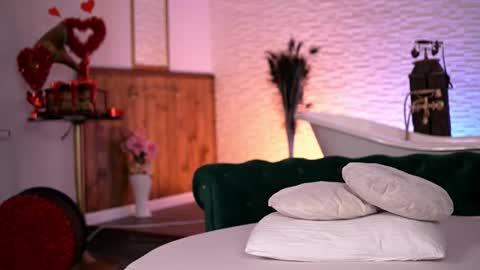 jenna_day online show from February 26, 9:19 am