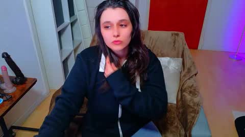 jennasxy19 online show from March 10, 11:27 pm