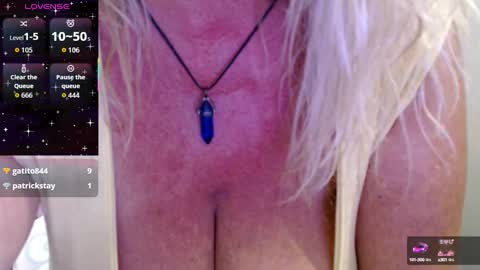 Snapshot of jennadeluxe chatting on September 9, 2:06 pm Jenna online show from September 9, 2:06 pm