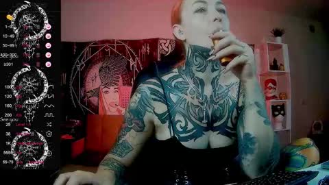 Snapshot of jennalovvee chatting on September 29, 1:43 am Mrs. Jenna online show from September 29, 1:43 am