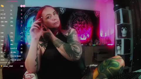 Mrs. Jenna online show from May 5, 1:52 am
