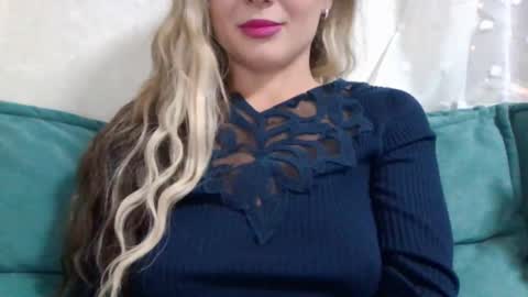 Snapshot of jennifer838 chatting on December 7, 8:05 pm Jennifer online show from December 7, 8:05 pm