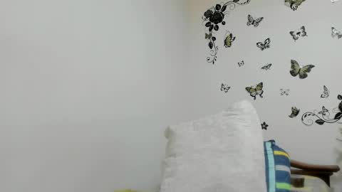jenniferloveyou online show from May 3, 9:40 pm