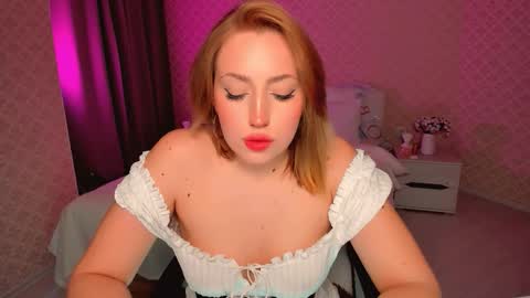Snapshot of jenny__luv chatting on October 3, 8:30 am Jenny online show from October 3, 8:30 am