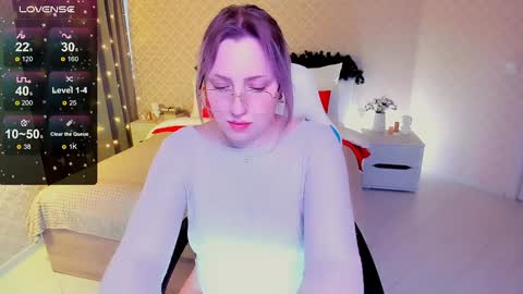 Snapshot of jenny__luv chatting on January 9, 8:03 am Jenny online show from January 9, 8:03 am