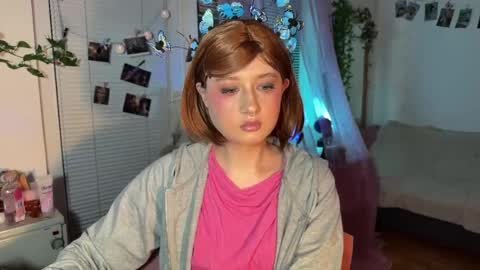 Jennifer Jenny Darling   online show from May 3, 6:11 pm