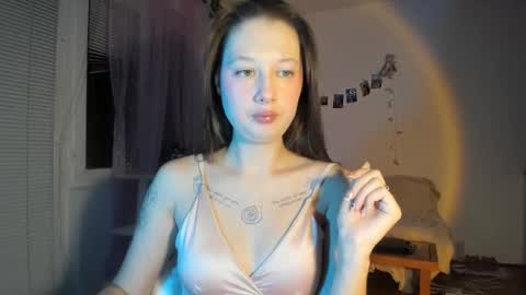 Jennifer Jenny Darling   online show from November 23, 7:15 pm