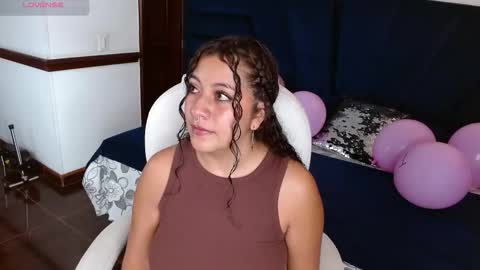 Jenny  online show from January 7, 12:52 pm