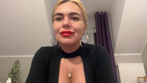 Snapshot of jenny_play1 chatting on December 31, 8:26 am Jenny online show from December 31, 8:26 am