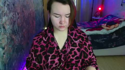 Jenny online show from February 25, 7:29 am