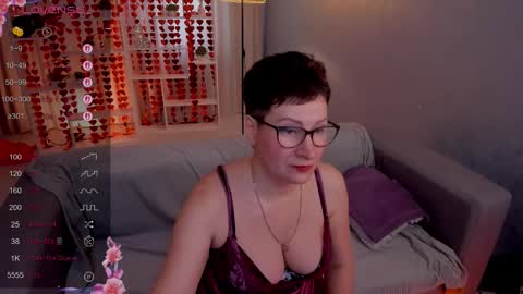 Jenny online show from February 12, 8:49 am