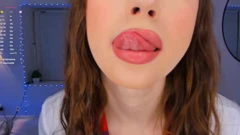 Jenny  online show from February 14, 8:38 am