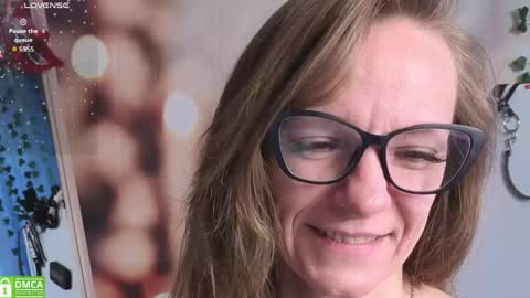 jesica_moon_peachyy online show from May 4, 3:54 am