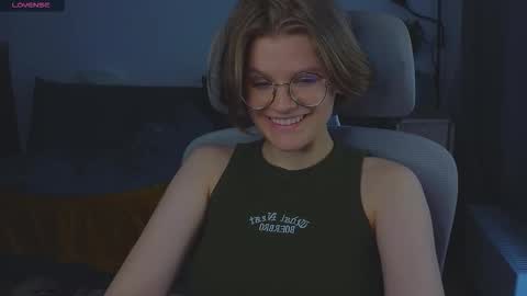  JessieVibes online show from October 7, 12:20 pm