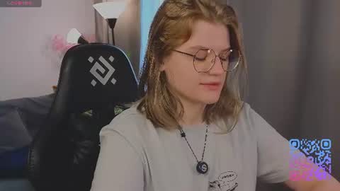  JessieVibes online show from July 5, 2:12 pm