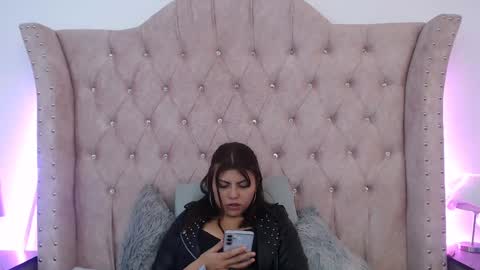 Snapshot of jessica_carter_ chatting on January 3, 2:30 pm Jessica online show from January 3, 2:30 pm