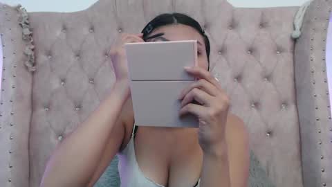 Snapshot of jessica_carter_ chatting on October 3, 5:29 pm Jessica online show from October 3, 5:29 pm