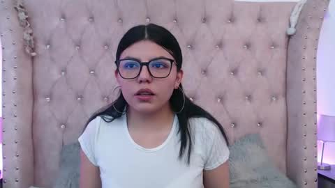 Snapshot of jessica_carter_ chatting on September 19, 6:51 pm Jessica online show from September 19, 6:51 pm