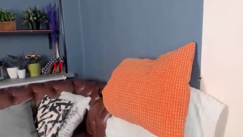 Jessica online show from February 20, 1:45 pm