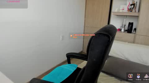 jessica_rabbit777_ online show from December 22, 8:45 pm