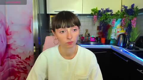 jessicaforris online show from May 1, 8:50 am