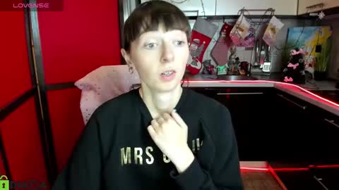 jessicaforris online show from December 21, 7:56 am