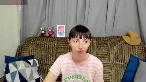 jessicaforris online show from August 3, 7:12 am
