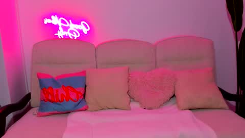 Jessy online show from March 19, 9:08 pm