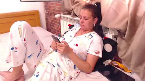 jessiestar3 online show from June 29, 10:15 am