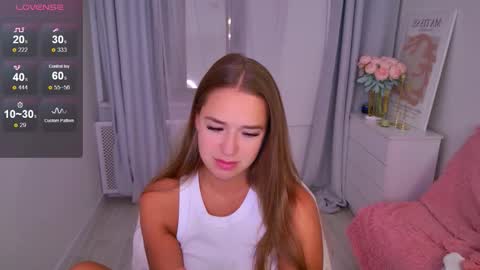 Snapshot of jessiestarz chatting on September 14, 2:15 pm Jessi online show from September 14, 2:15 pm