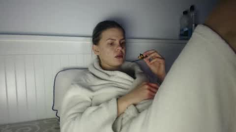 jessieryan online show from December 4, 6:37 am