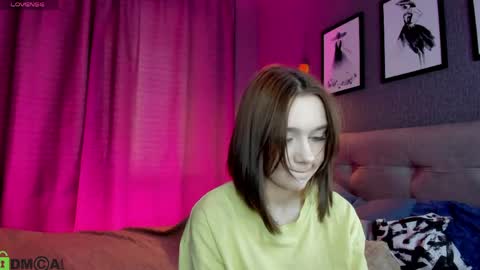 Jessie online show from May 27, 9:17 am