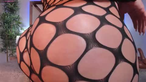 JESSICA STONNE online show from September 17, 7:50 am