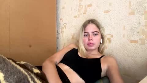 Snapshot of jessika_evans chatting on October 8, 10:08 am jessika_evans online show from October 8, 10:08 am