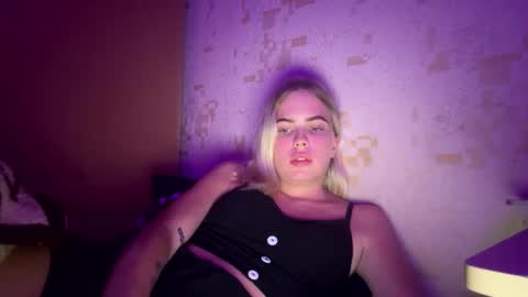 Snapshot of jessika_evans chatting on September 29, 6:35 pm jessika_evans online show from September 29, 6:35 pm