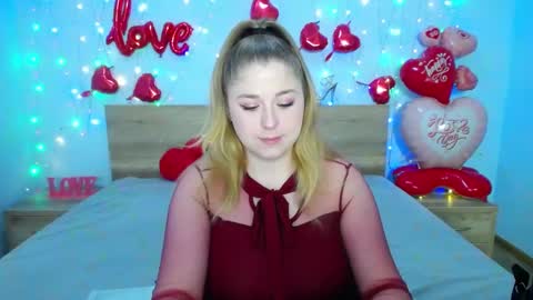 Snapshot of jessikadaniels chatting on February 13, 7:24 am Jess online show from February 13, 7:24 am